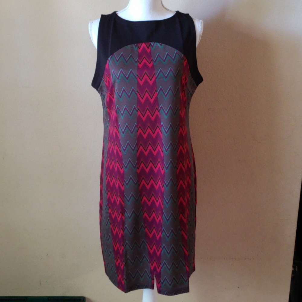 Tracy Negoshian Sleeveless Dress